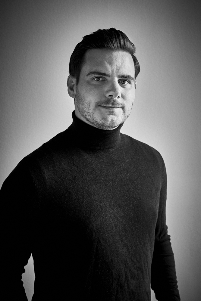 Porträtt av Oscar Hymnelius.